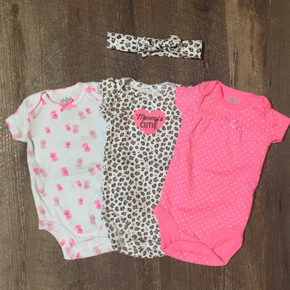Carter's Other - Newborn Girl 💗 Onesie Bundle